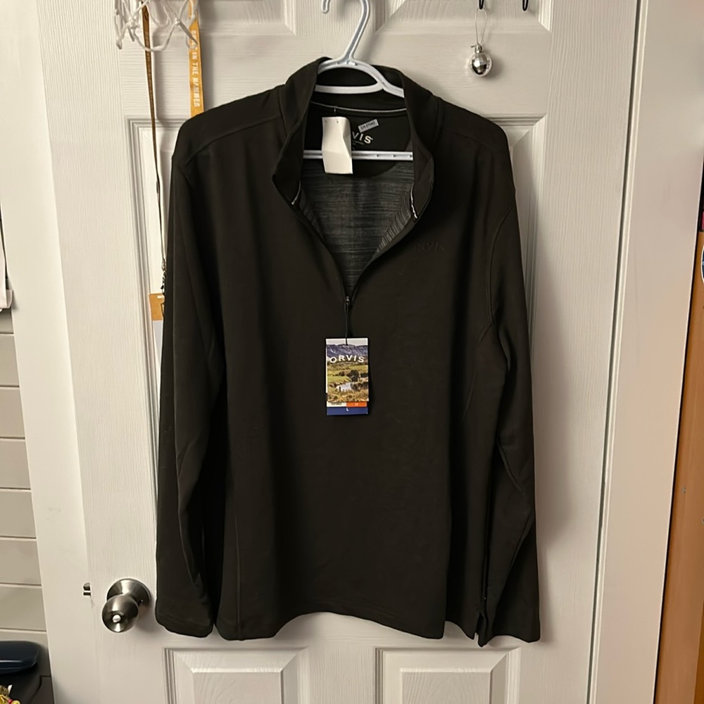 Brand new men’s green large quarter zip